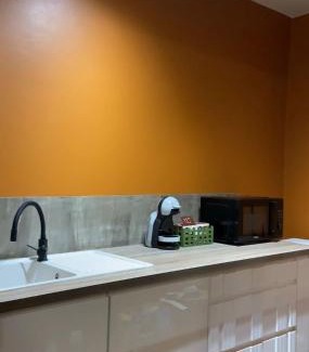 Remire Montjoly House | Au village