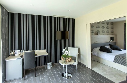 Doue-en-Anjou Hotel | Auberge Bienvenue