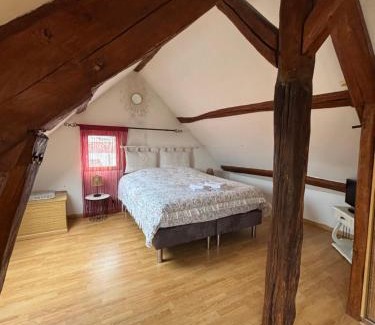 Cherisy Hotel | Auberge Cherisy