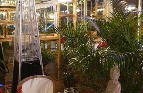 Barret-sur-Meouge Hotel | Auberge de la Méouge