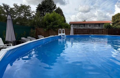 Lamagistere Hotel | Auberge de Lamagistere