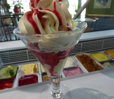 Les Avenieres-Veyrins-Thuellin Hotel | Auberge des Avenières