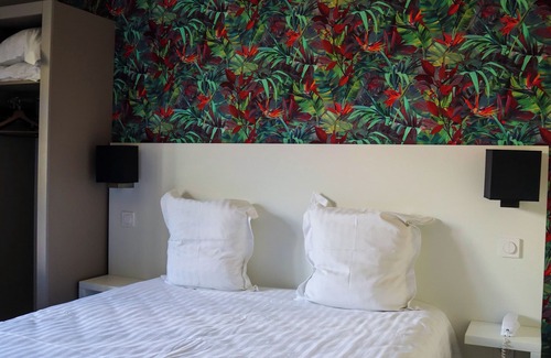 La Cluse-and-Mijoux Hotel | Auberge du Château de Joux