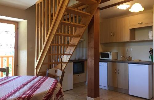 Pringy House | Auberge La Ferme De Ferrières