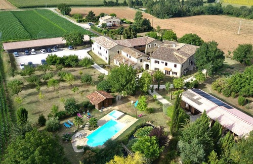 Chabrillan Hotel | Auberge La Plaine