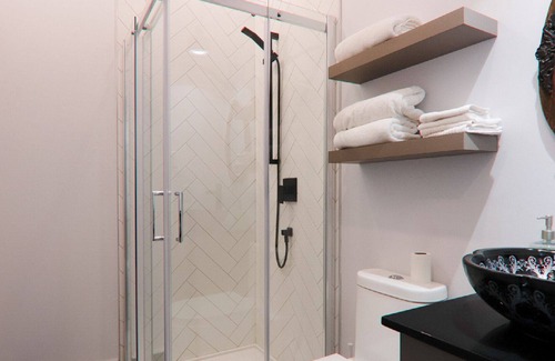 Terrebonne Apartment | Auberge Le Xavier offers complete lofts in the heart of Old Terrebonne.