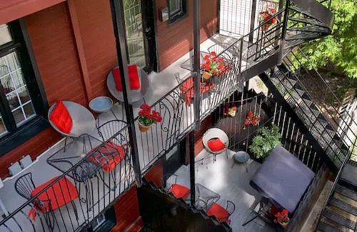 Downtown Montreal Apartment | Auberge Les Bons Matins