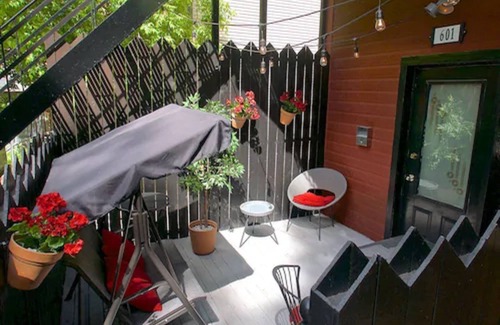 Downtown Montreal Apartment | Auberge Les Bons Matins