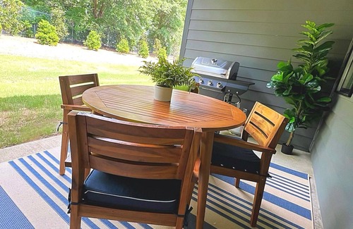 Auburn - Opelika House | Aubie’s Favorite Place near Campus and Tiger Town with 2 King & 2 Queen beds
