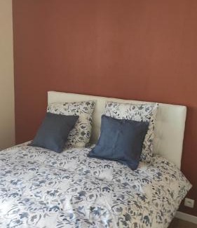 Aubigny-sur-Nere Apartment | AUBIGNY SUR NERE