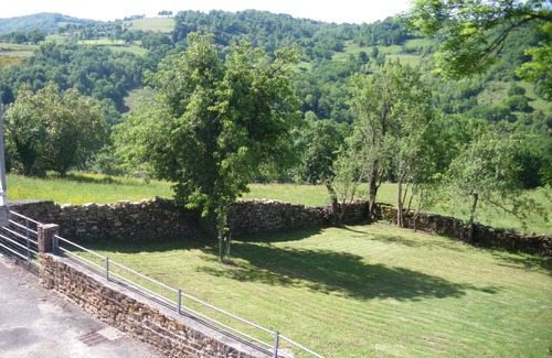 Castelnau-de-Mandailles Cottage | AUBRAC VALLEY OF THE LOT (2 STARS)