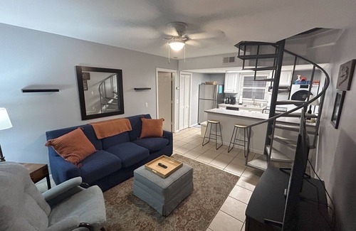 Auburn Condo | Auburn GameDay Closest to Campus