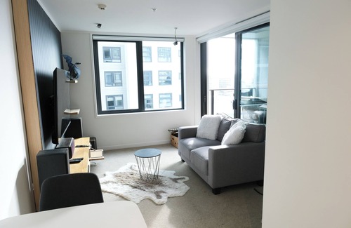 Newton Apartment | Auckland City Retreat