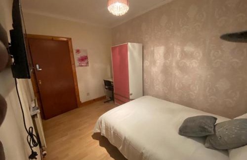 North Glasgow Apartment | Auckland Lodge