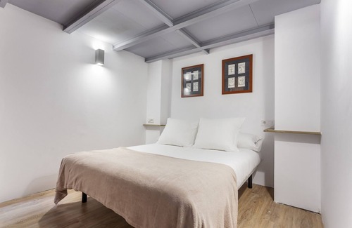 Ciudad Jardin Apartment | Auditorio apartament in Madrid
