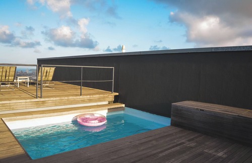 Morningside House | Audley Rooftops, Award Winning, Luxury 2 Bedroom Apartment with Private Rooftop