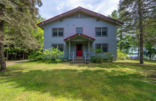Saranac Lake House | Audubon House on Upper Saranac Lake- Perfect Lakeside Retreat!
