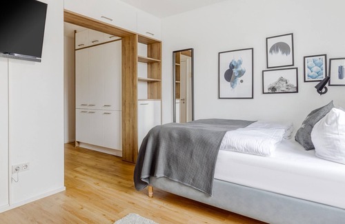 Innenstadt Apartment | Augsburg Am Katzenstadel | Suite S (LT)
