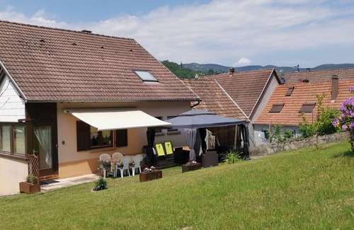 Luttenbach-pres-Munster House | Auntie's house sleeps 4.