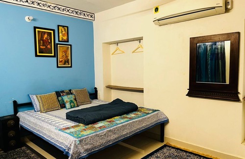 Gulab Sagar House | Aura B&B The Haveli Homestay