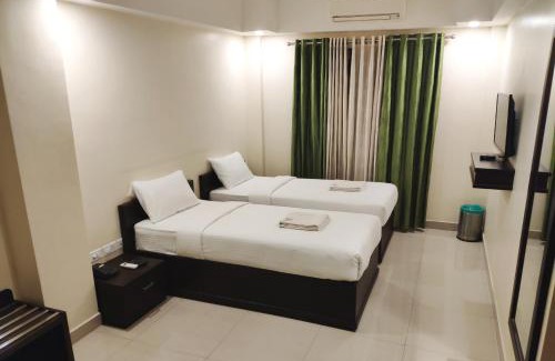 Thrissur Hotel | Aura Residency