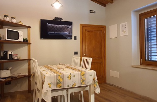 San Gimignano Apartment | Aurora apartment 100 m from the center