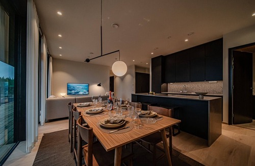 Sirkka Apartment | Aurora Luxe Chalet Ski-In/Ski-Out, Mountain View