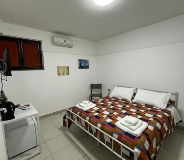 Pomigliano D'arco Hotel | Aurora Rooms