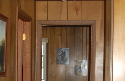 Grayling Cottage | Ausable River - Beautiful Views - Bear Den