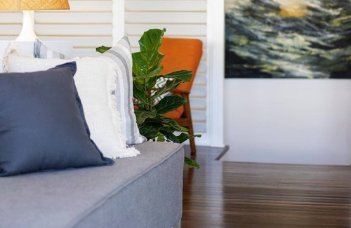 Austinmer House | Austi coastal home views and pool