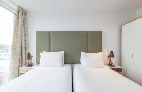 Docklands Apartment | Austin David Apartments ExCeL