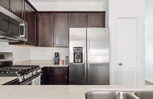 Del Valle House | Austin Getaway: Come, Stay, and Play!