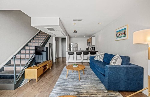 Downtown Austin Apartment | Austin Loft Retreat | Pet-Friendly Comfort | Balcony w/City Views