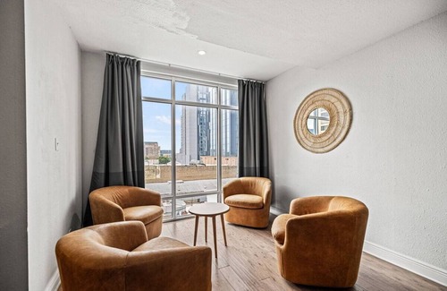 Downtown Austin Apartment | Austin Loft Retreat | Pet-Friendly Comfort | Balcony w/City Views