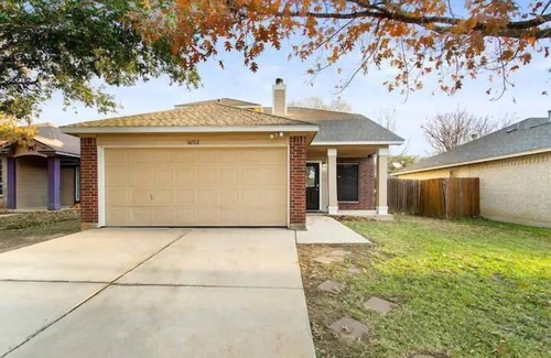 Austin House | Austin Menifee house