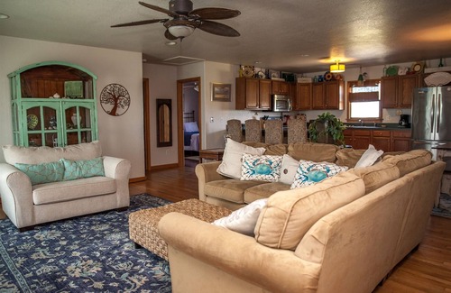 Hatteras Cottage | Austin's Pointe is just a short walk to the beach. Ocean and sound views.