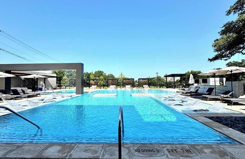 McNeil Apartment | Austin Stay w- Pool & Gym