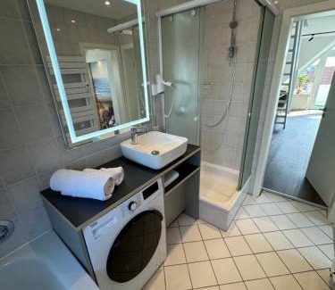 Bad Salzuflen Apartment | Auszeit - Modern Zentral, Sauna, Balkon