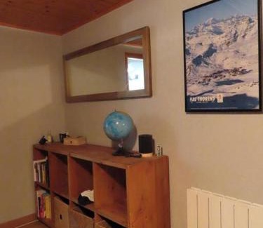 Villarabout Ski Chalet | Authentique Maison de Village Savoyarde
