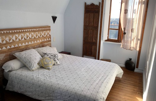Courtoisville-Sillon-Moka Bed & Breakfast | Authentic B&B 50m from the beach + Free parking