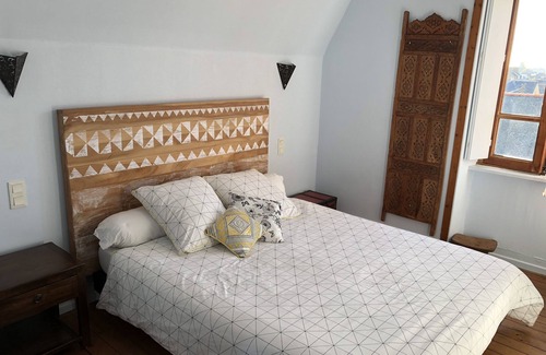 Courtoisville-Sillon-Moka Bed & Breakfast | Authentic B&B 50m from the beach + Free parking