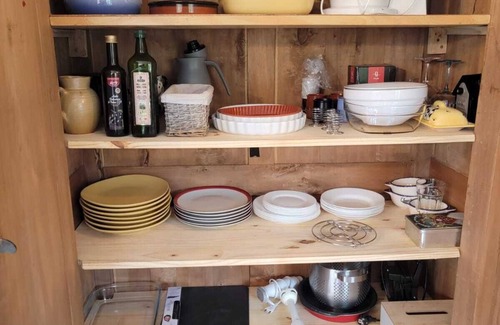 Roz-sur-Couesnon House | Authentic Breton house with garden & private spa