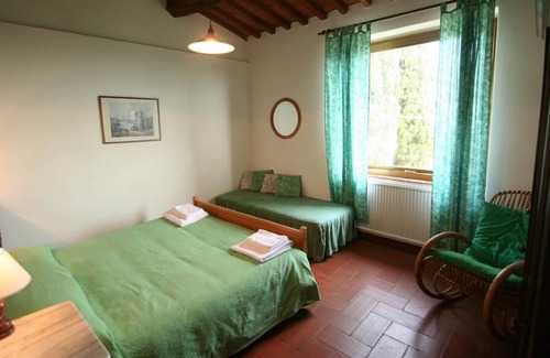 Petrognano Apartment | Authentic cottage near a cozy restaurant in a small village