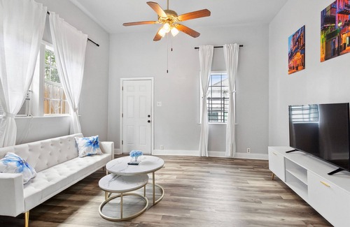 Seventh Ward Cottage | Authentic Creole Cottage
