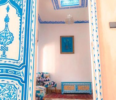 Souika House | Authentic Dual Terrace house