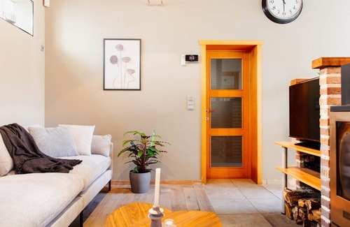 Bilzen House | Authentic house with playroom and infrared sauna