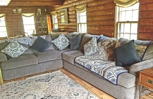 Burnsville Cabin | Authentic Log Cabin Awesome View Come See Beauty In The Mountains