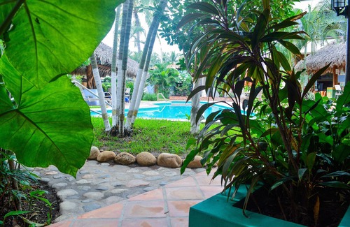 Brisas de Zicatela Apartment | Authentic pool-side apt studio w/full kitchen, 1min walk to beach, free yoga