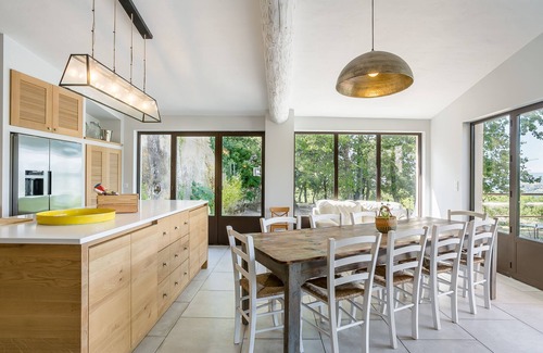 Lacoste House | Authentic Provencal farmhouse in Lacoste