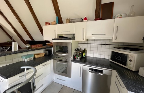 Lacroix-Barrez House | Authenticity & Comfort in the Charmalex Barn with Countryside View